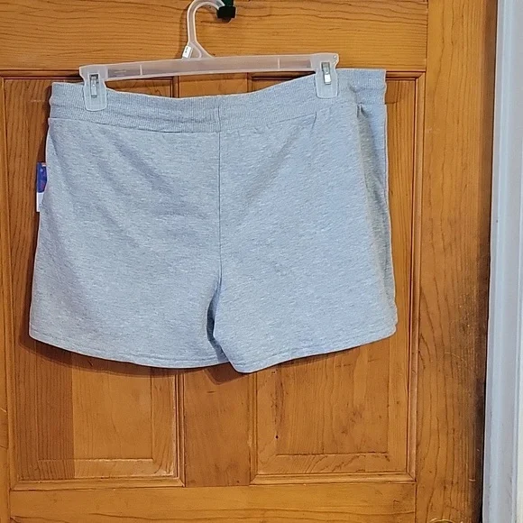 NWT Sponge Bob sleep shorts. Size XXXL Color is gray . - Picture 4 of 4